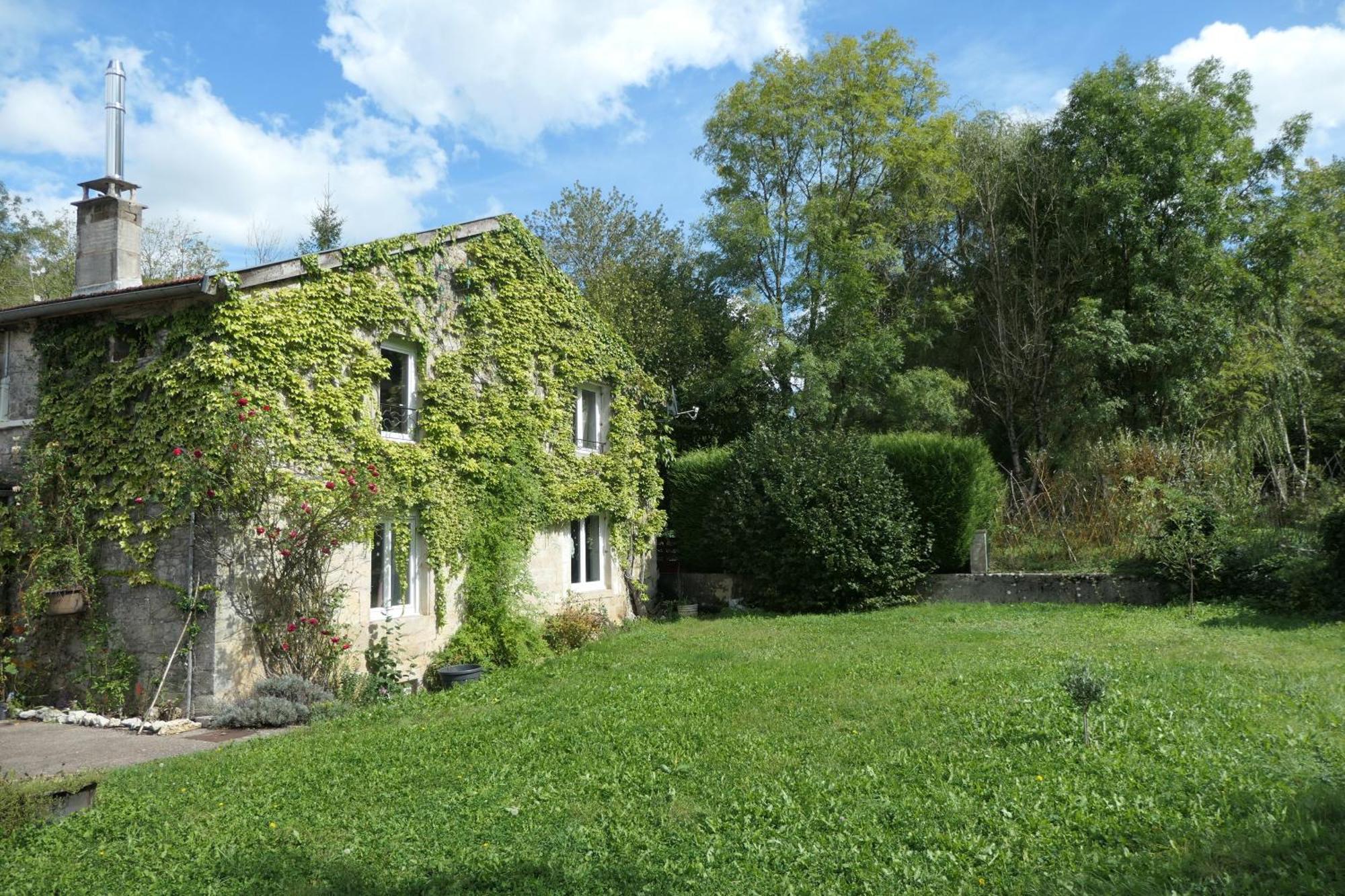 Le Moulin Aux Ecrevisses Bed & Breakfast Thonnance-les-Joinville Bagian luar foto